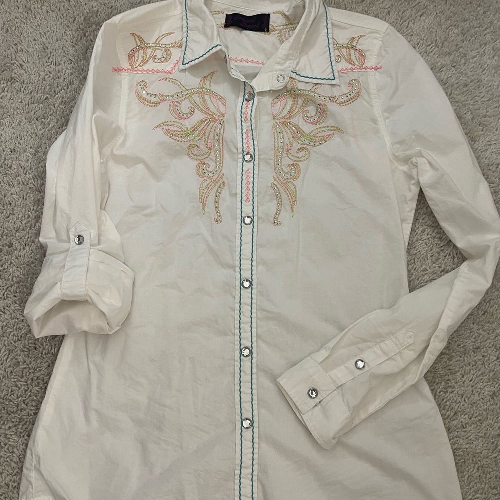 Western Embroidered White Button-Up Shirt